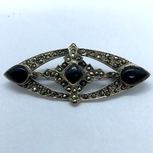 ART DECO STERLING SILVER  MARCASITE ONYX BROOCH